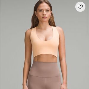 Lululemon sports bra